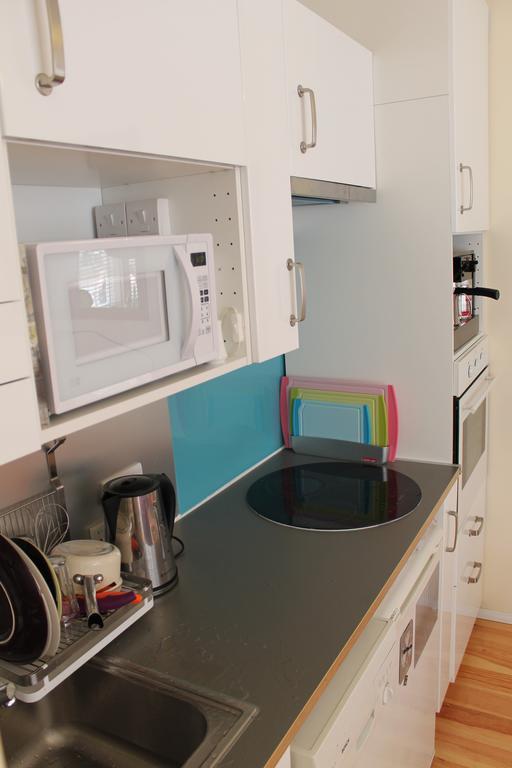 Two Top Central Beach Studios - Also Separate Spa Cabin And Watersports Brighton Szoba fotó