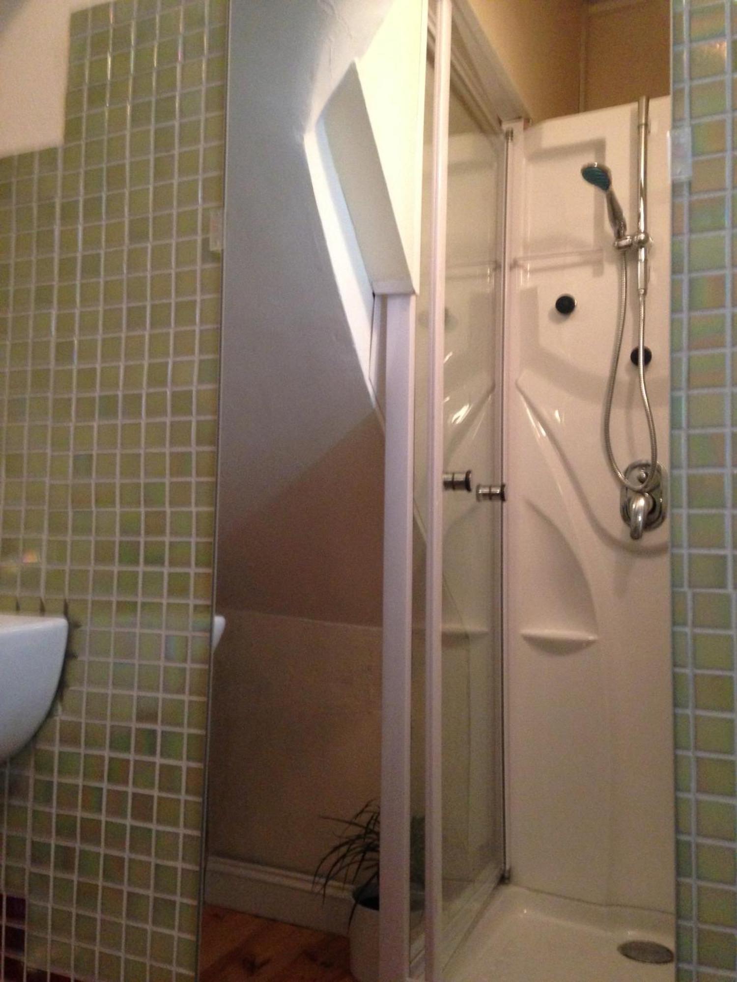 Two Top Central Beach Studios - Also Separate Spa Cabin And Watersports Brighton Szoba fotó